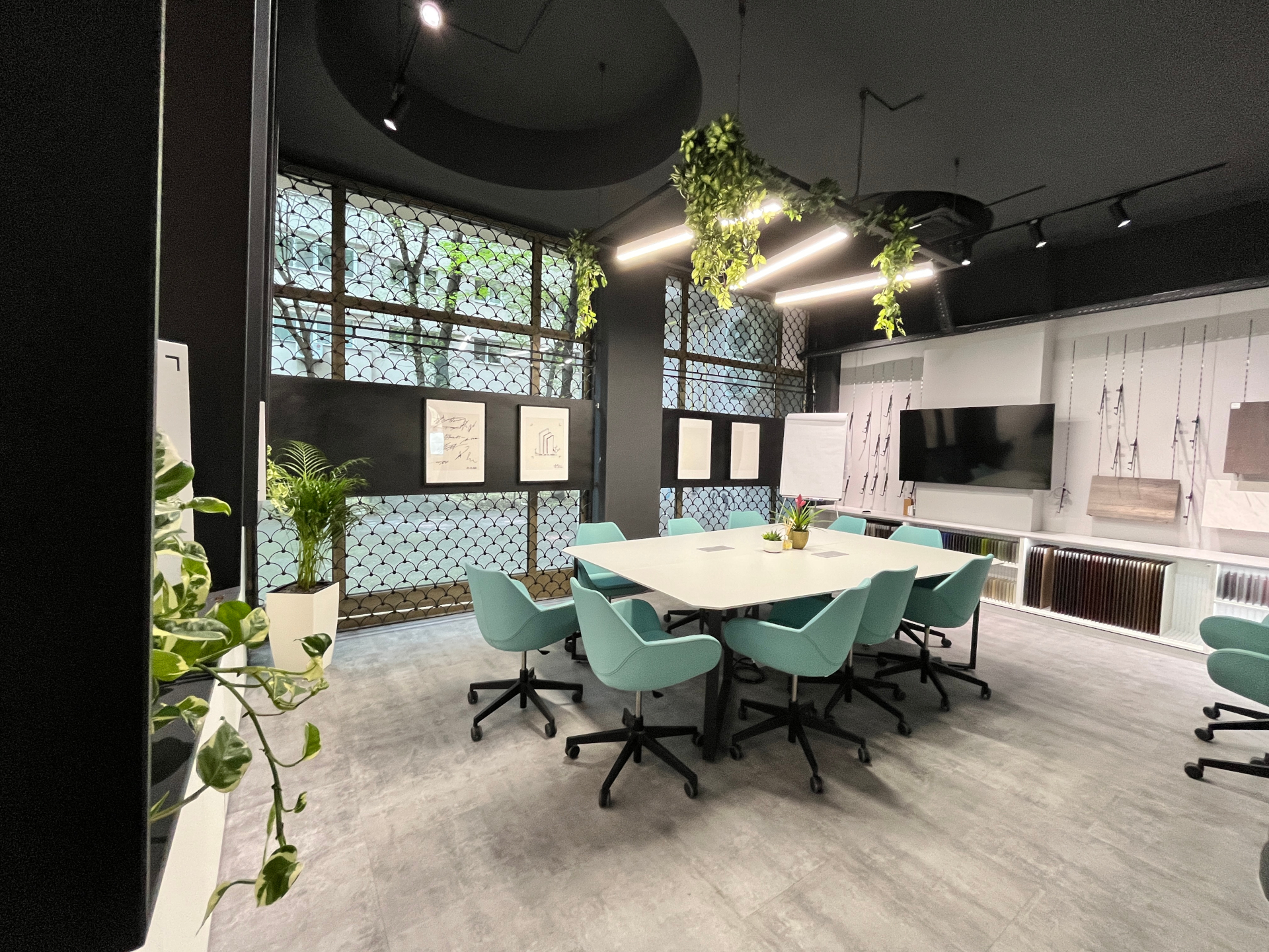 Pe 26 martie, noul showroom Fundermax si-a deschis portile in centrul orasului Bucuresti